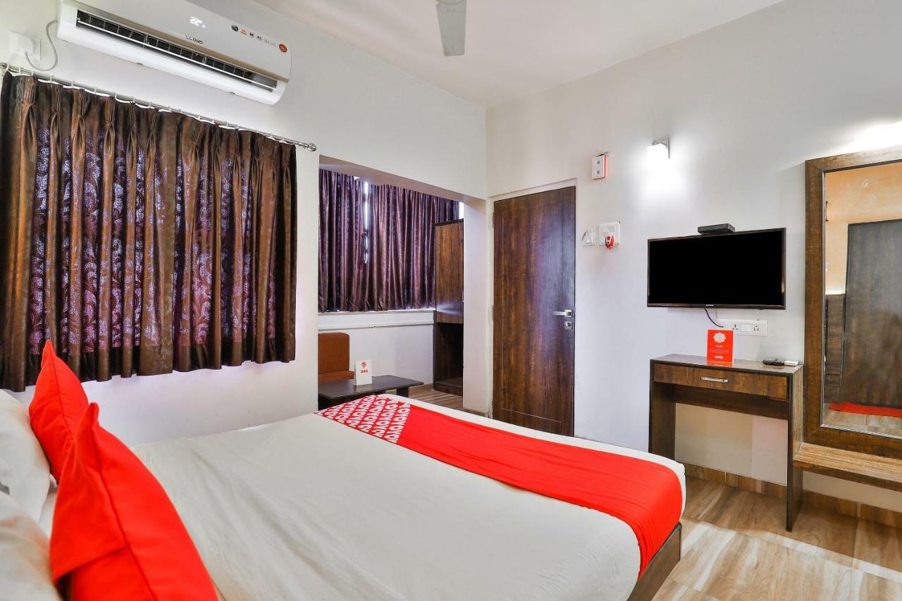 Hotel Sai Kripa Imperial Daman Kültér fotó