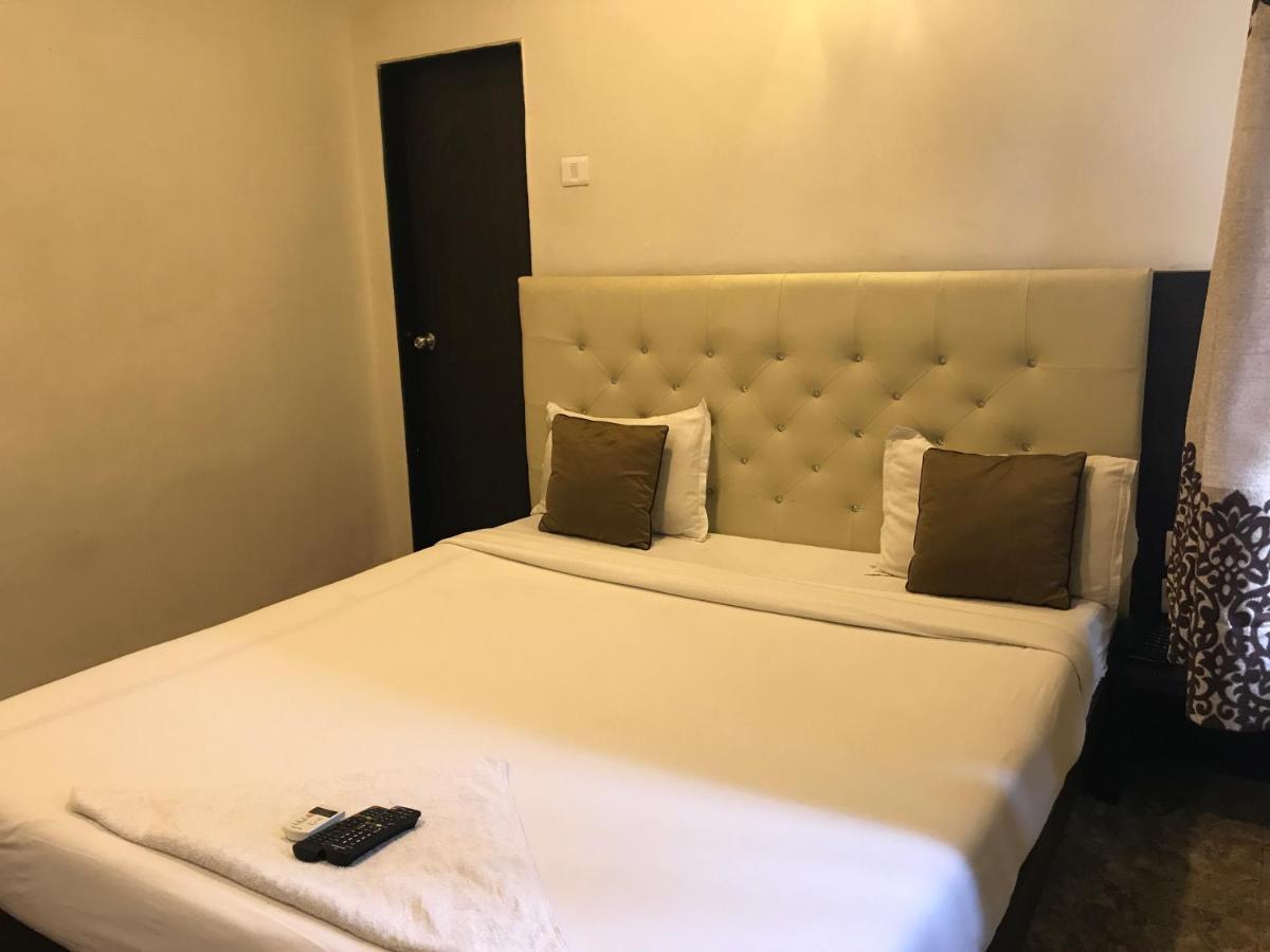 Hotel Sai Kripa Imperial Daman Kültér fotó